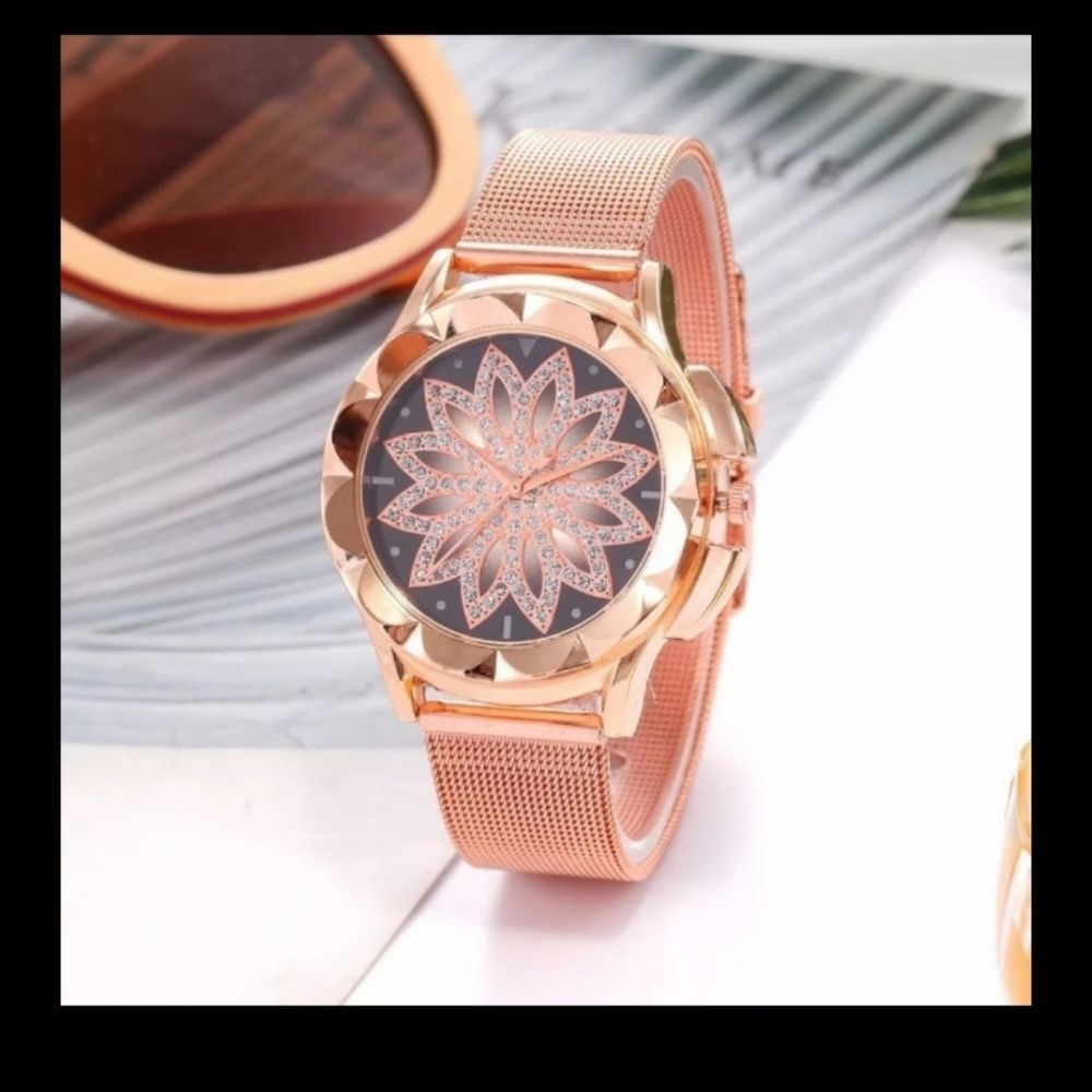 Fashion Women Rose Gold Flower Rhinestone Wrist Wa - Picture 3 of 3
